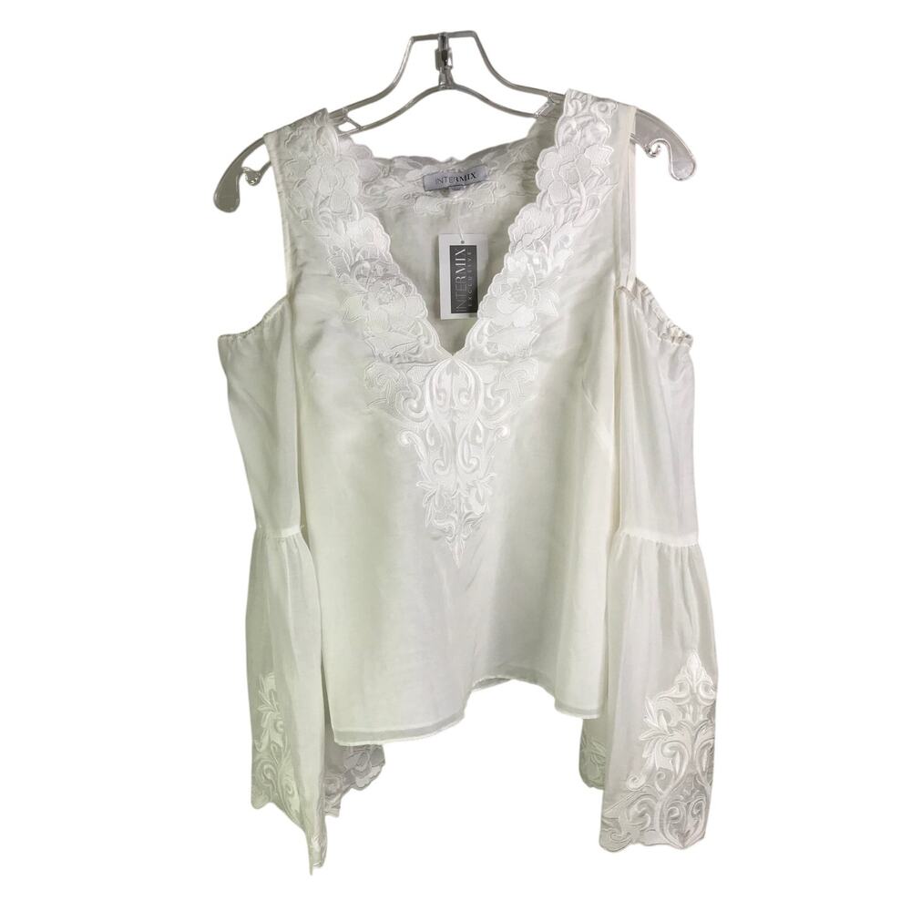 Intermix Top Wns Sz P White V-Neck Cold Shoulder Lace Bell Sleeve NWT‎ Romantic